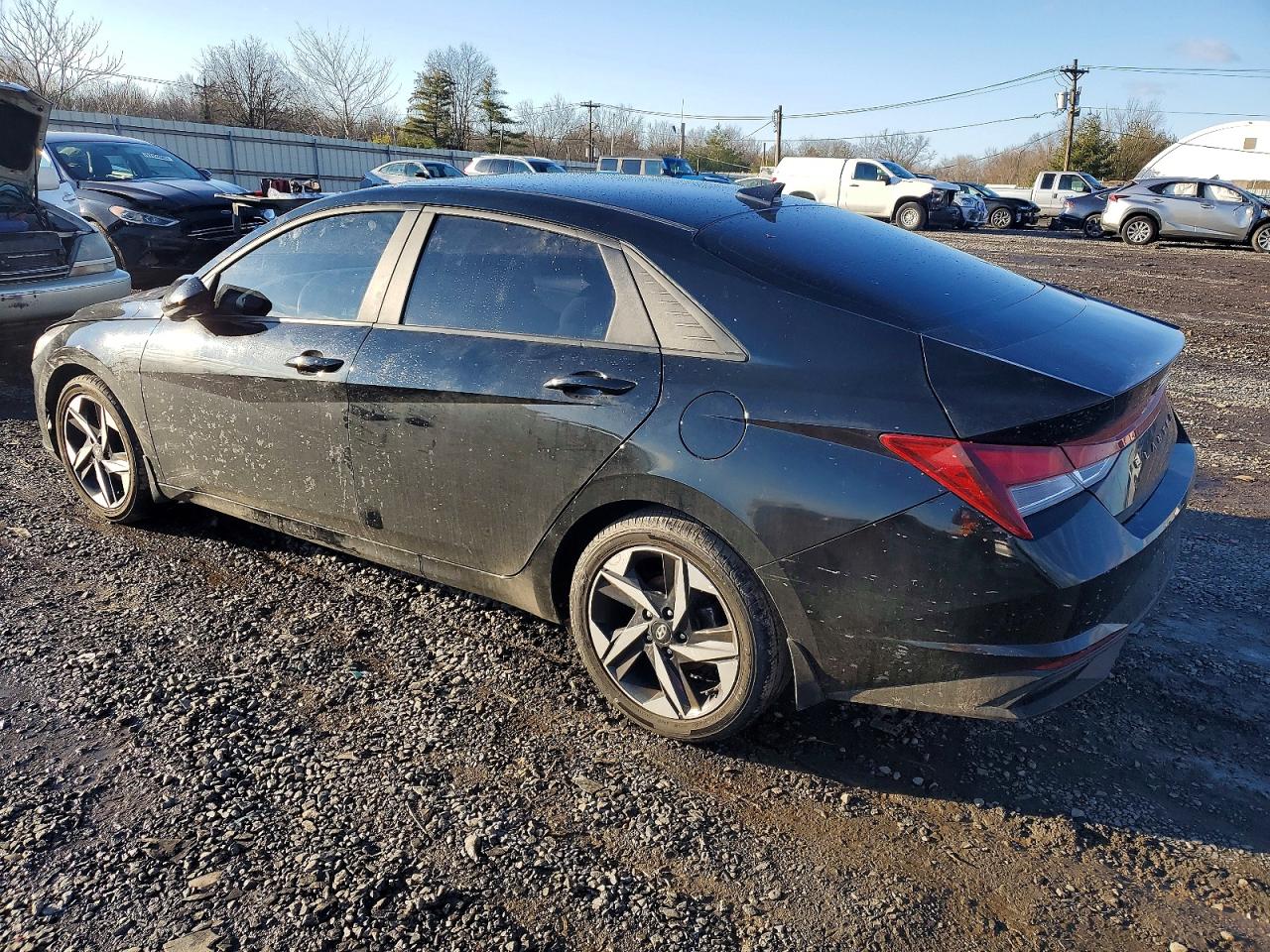 2023 HYUNDAI ELANTRA SEL photo 2