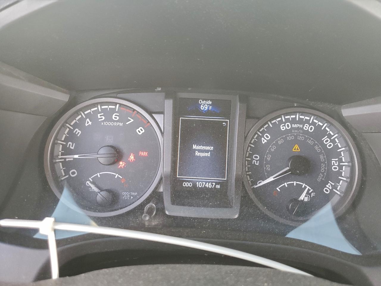 2017 TOYOTA TACOMA DOUBLE CAB photo 9
