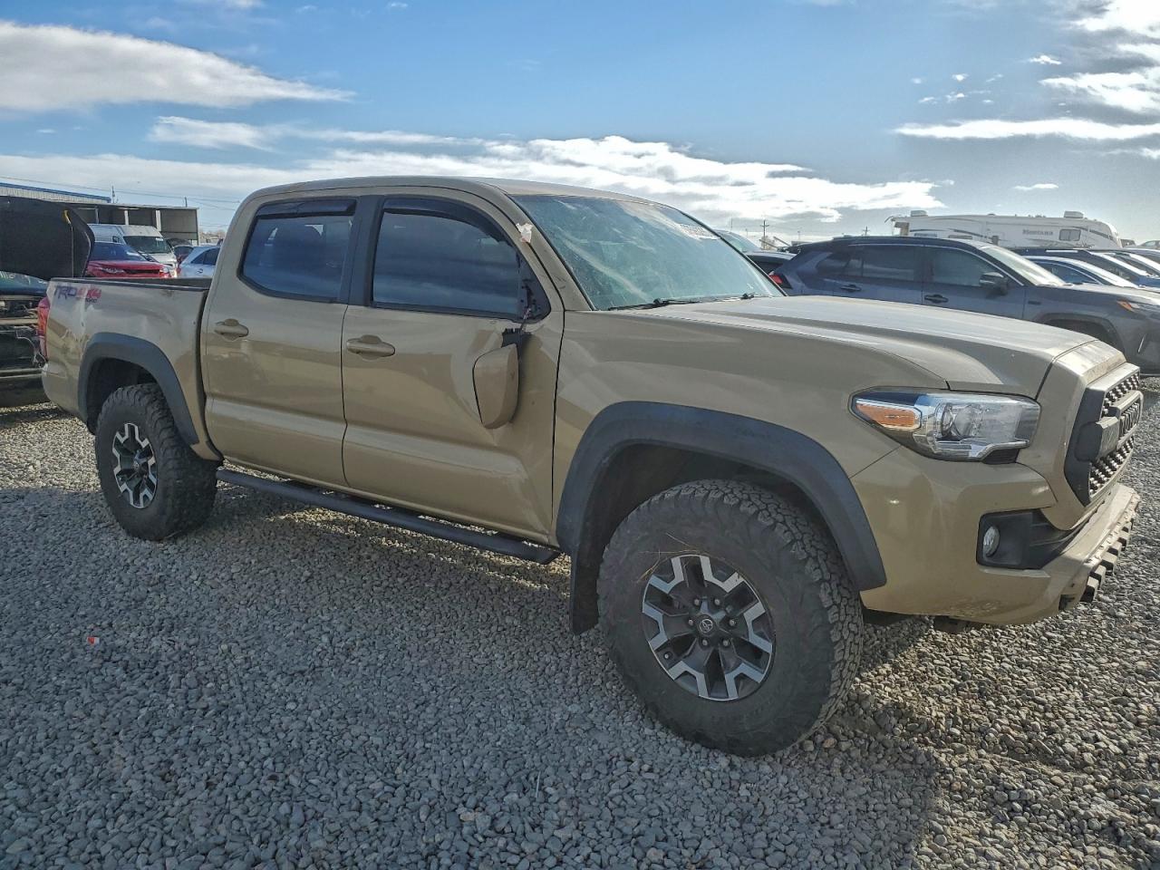 2017 TOYOTA TACOMA DOUBLE CAB photo 4