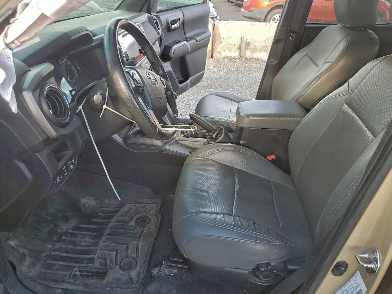 2017 TOYOTA TACOMA DOUBLE CAB photo 7