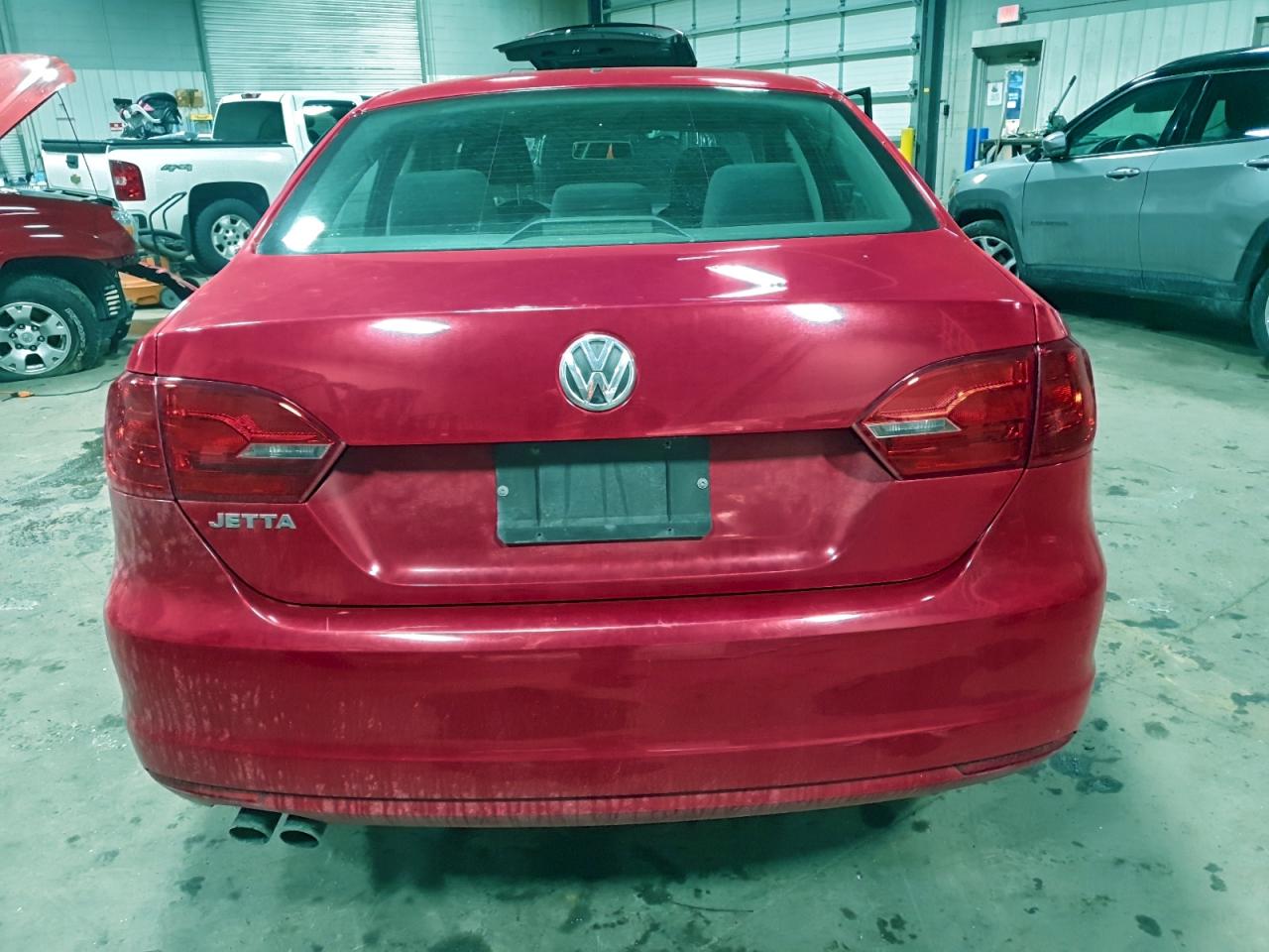 2013 VOLKSWAGEN JETTA BASE photo 6