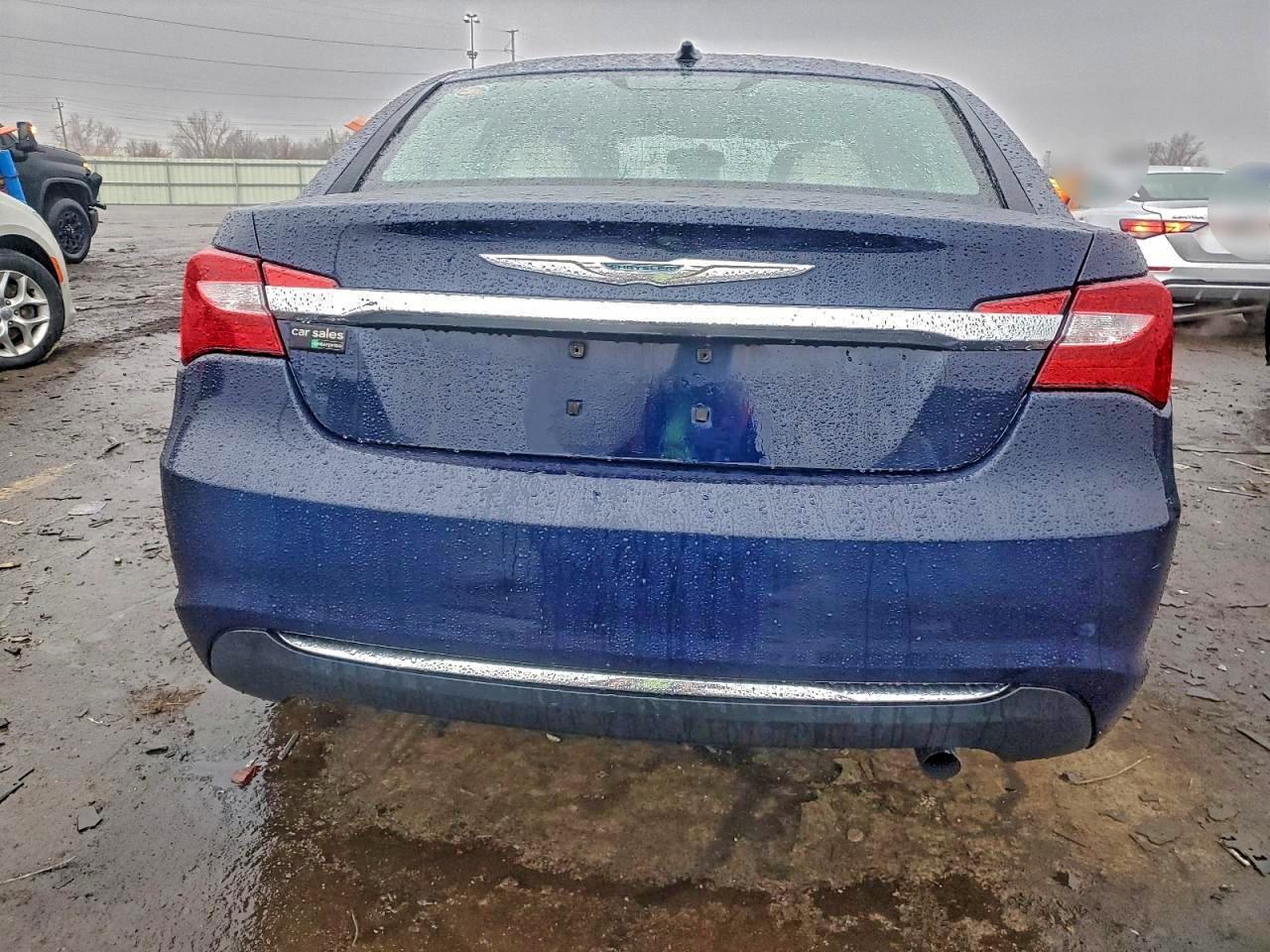 2013 CHRYSLER 200 LX photo 6