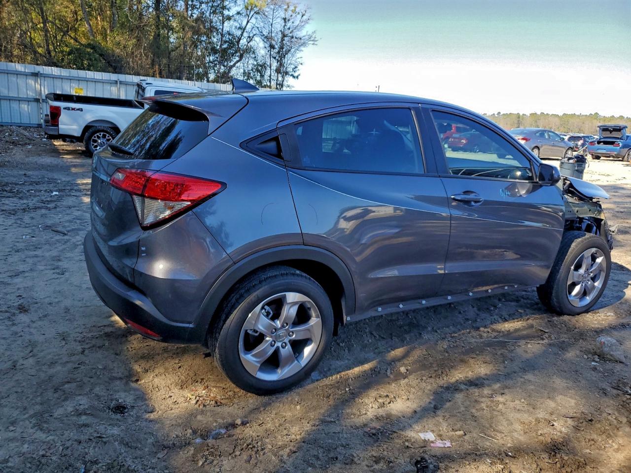 2021 HONDA HR-V LX photo 3