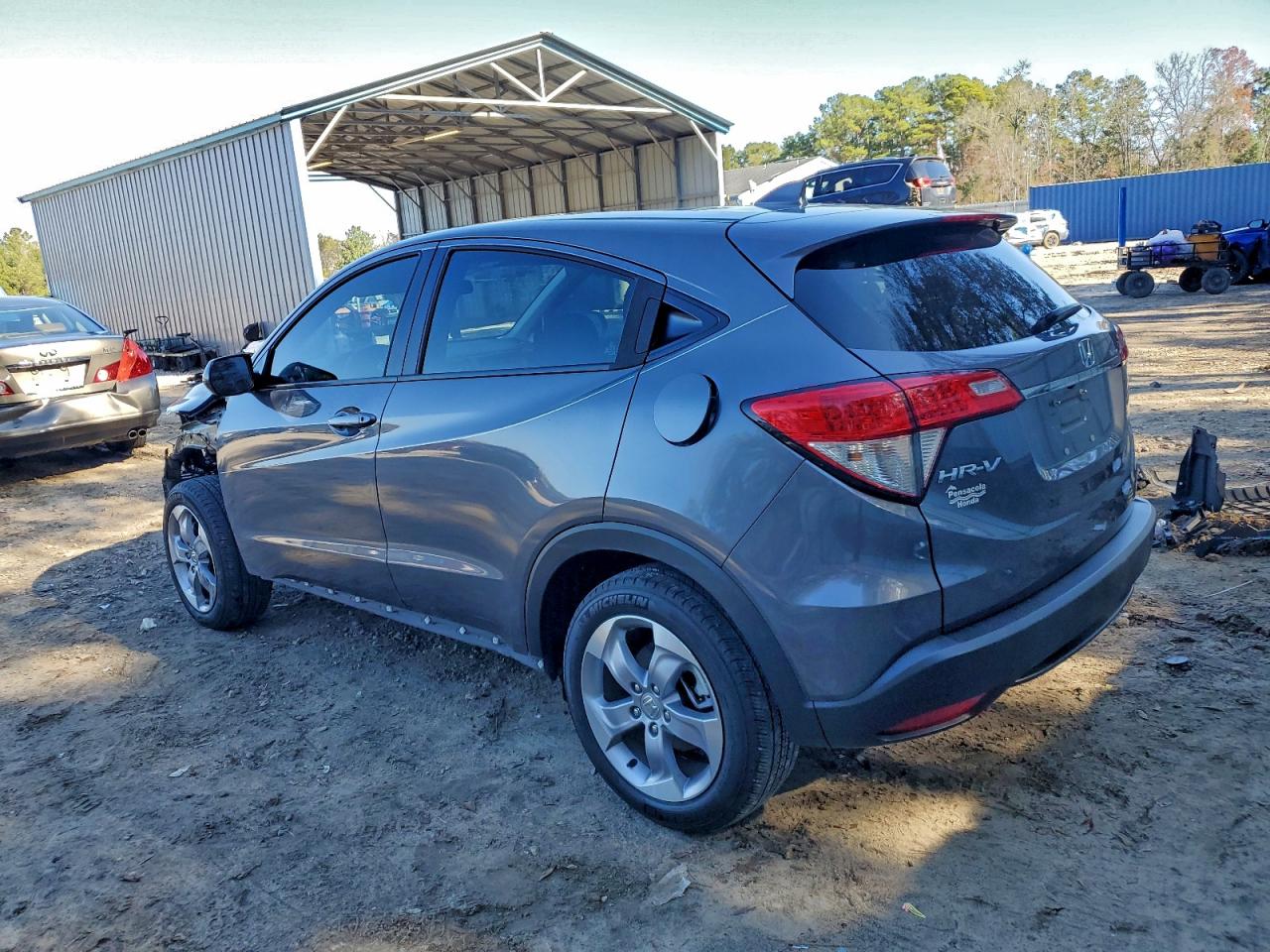 2021 HONDA HR-V LX photo 2