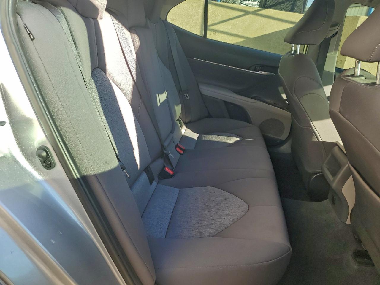 2024 TOYOTA CAMRY LE photo 10