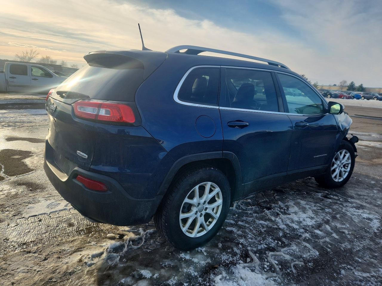 2018 JEEP CHEROKEE LATITUDE PLUS photo 3
