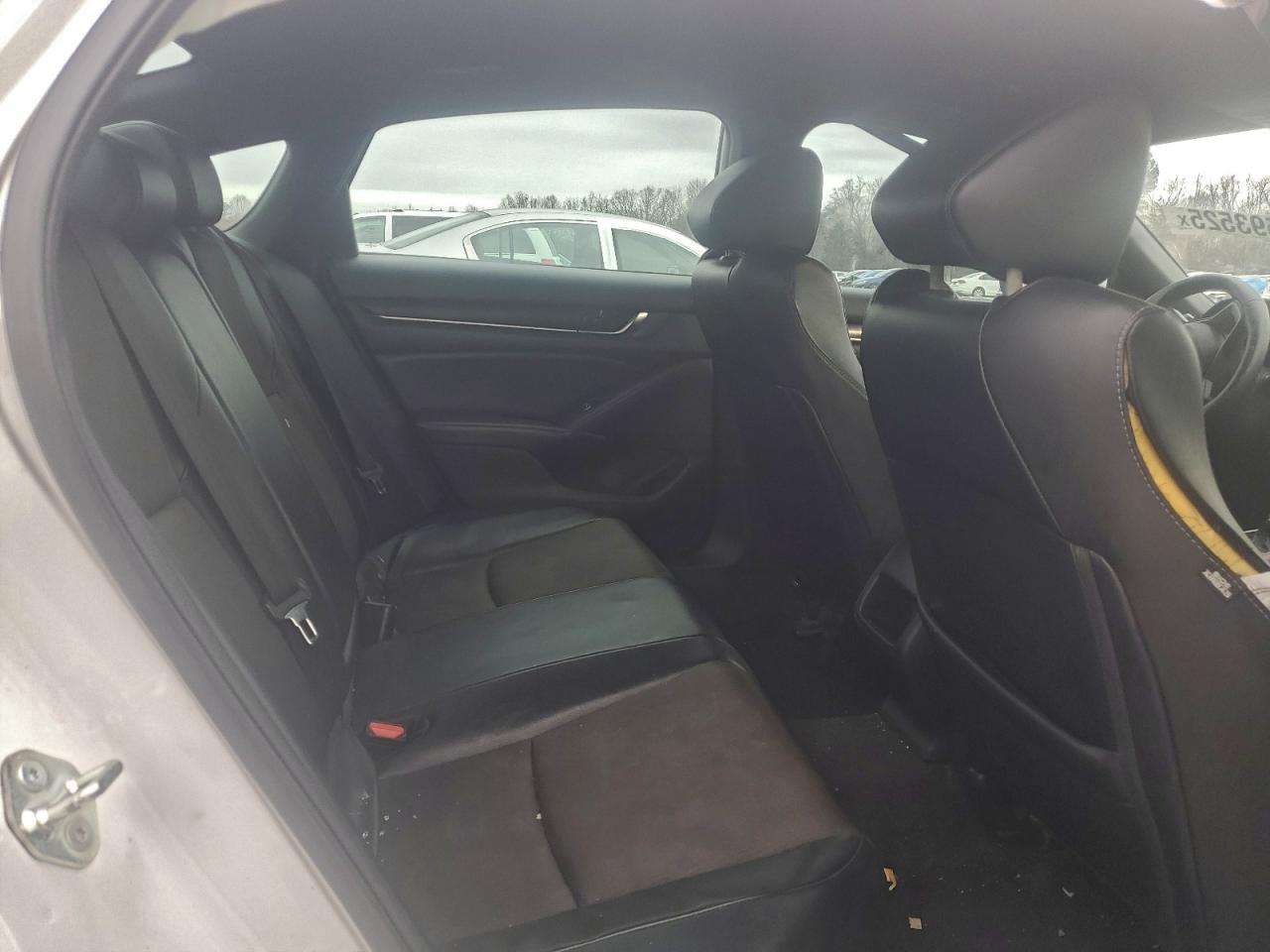 2018 HONDA ACCORD SPORT photo 19