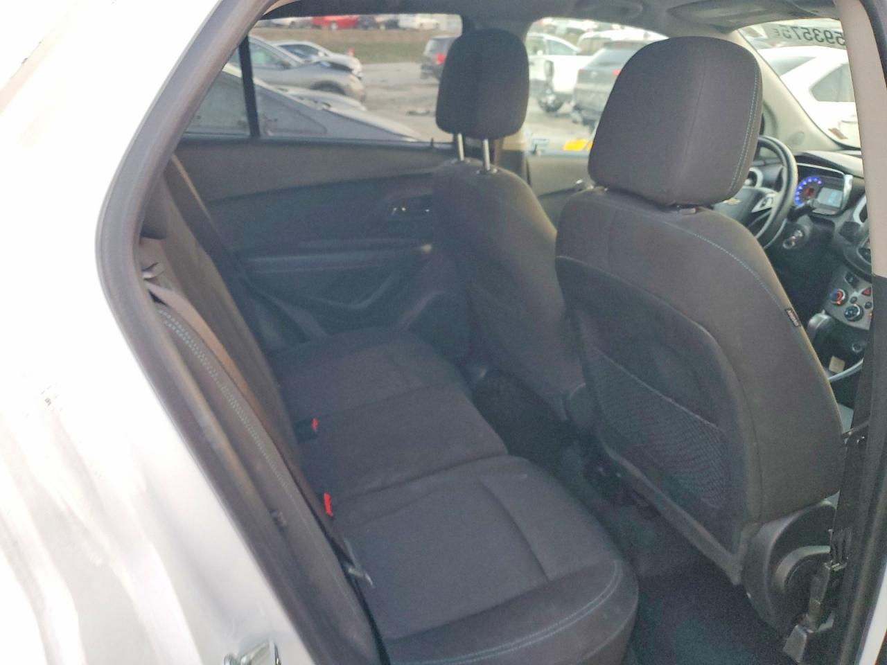 2015 CHEVROLET TRAX 1LT photo 19
