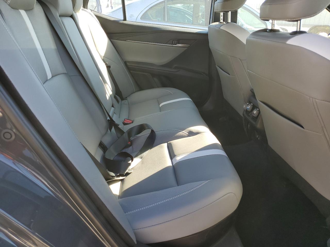 2025 TOYOTA CAMRY XSE photo 19