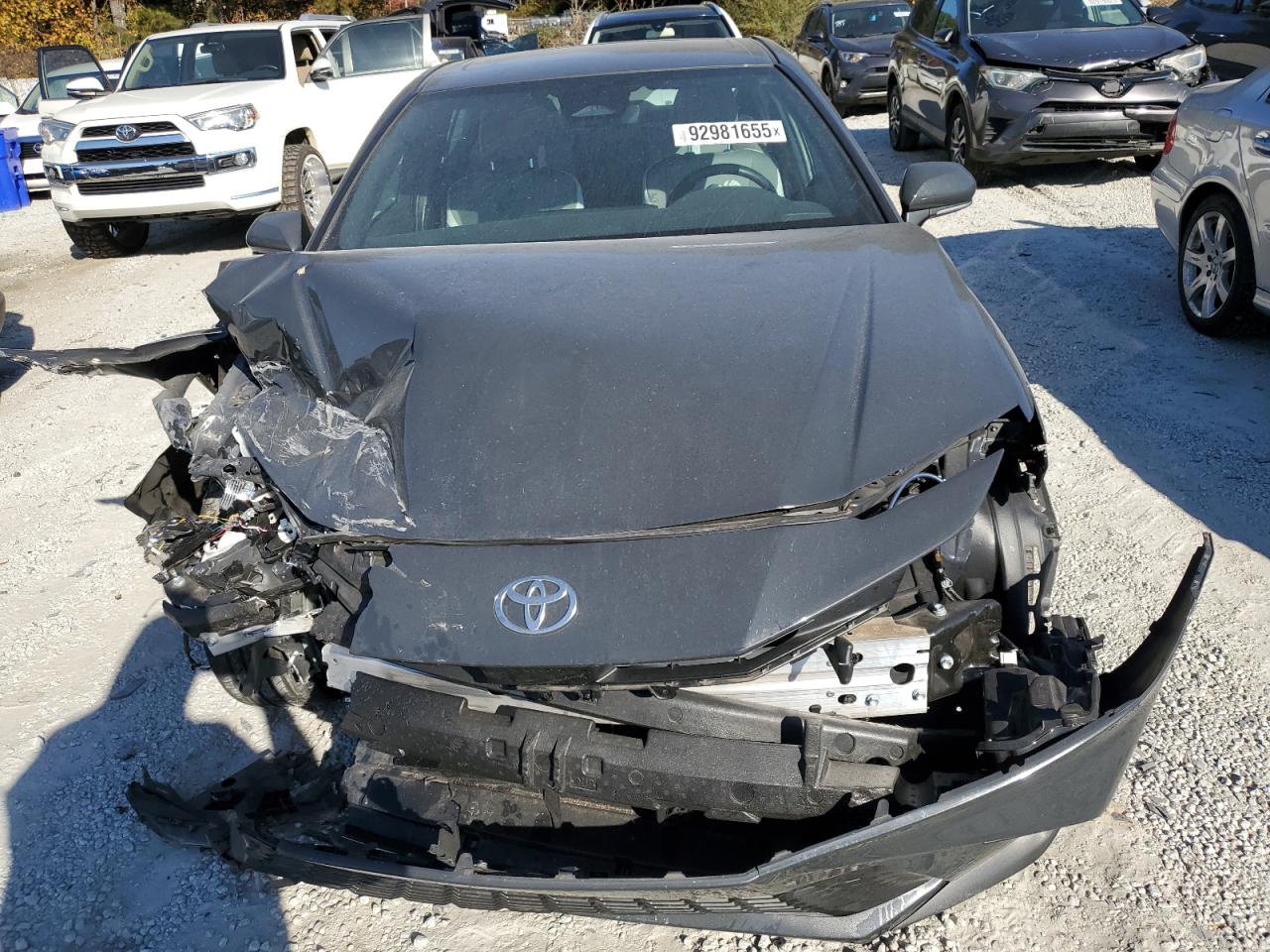 2025 TOYOTA CAMRY XSE photo 9