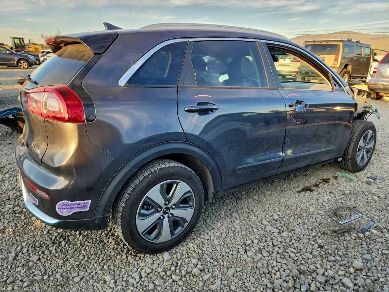 2018 KIA NIRO EX PREMIUM photo 3