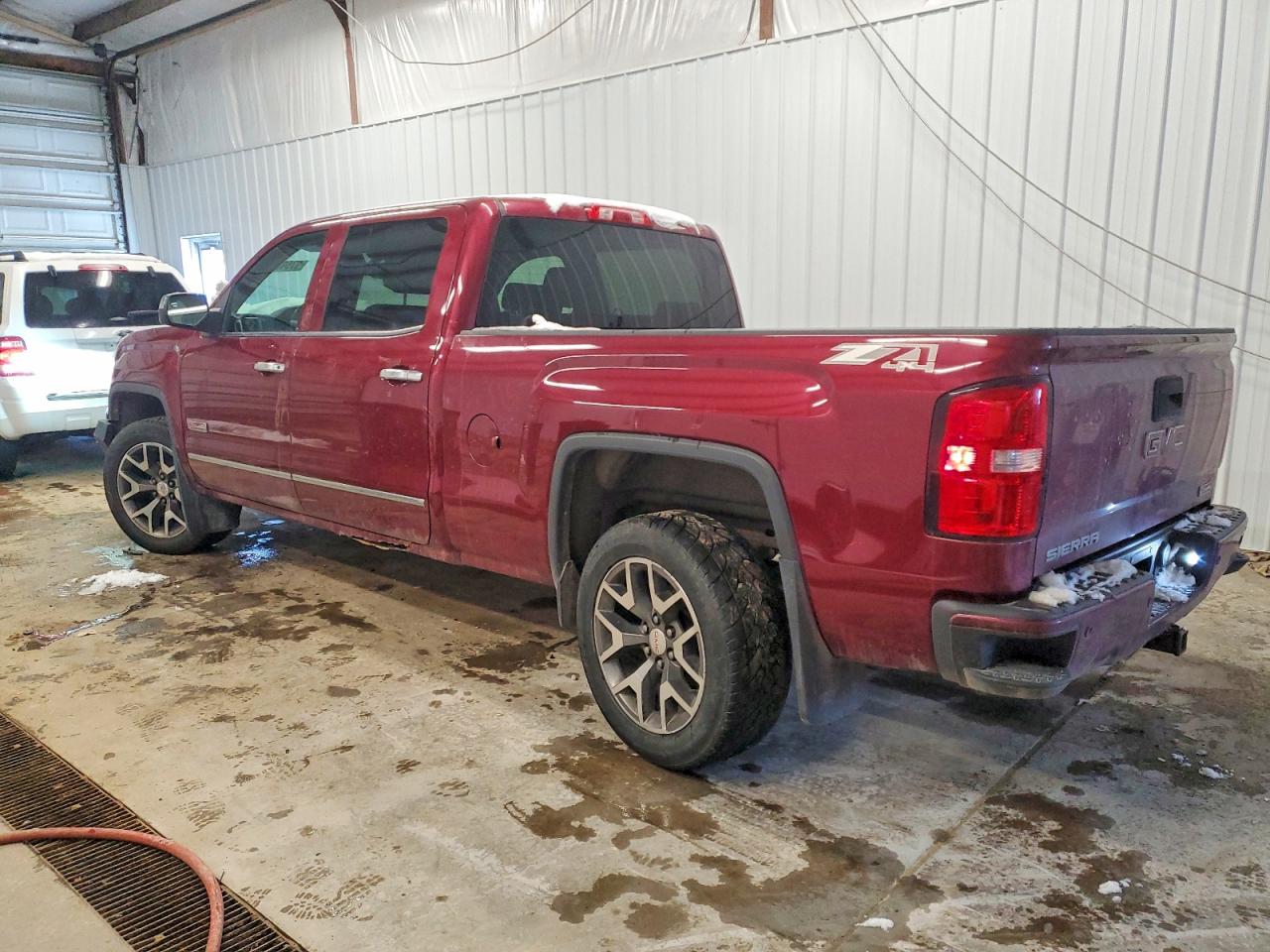 2014 GMC SIERRA K1500 SLT photo 2