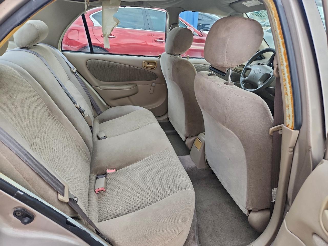 2001 TOYOTA COROLLA CE photo 10