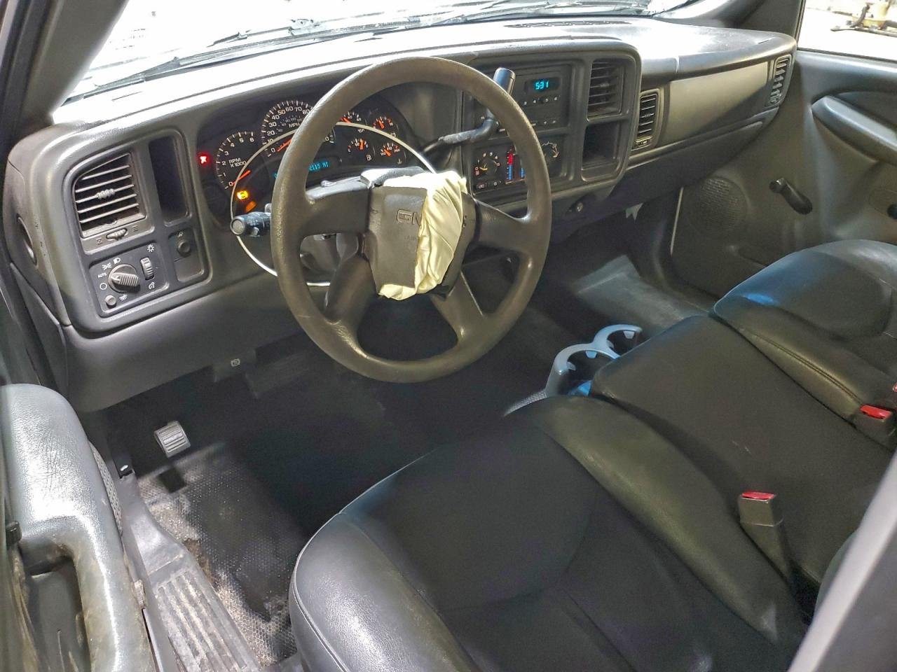 2007 GMC NEW SIERRA C1500 CLASSIC photo 8