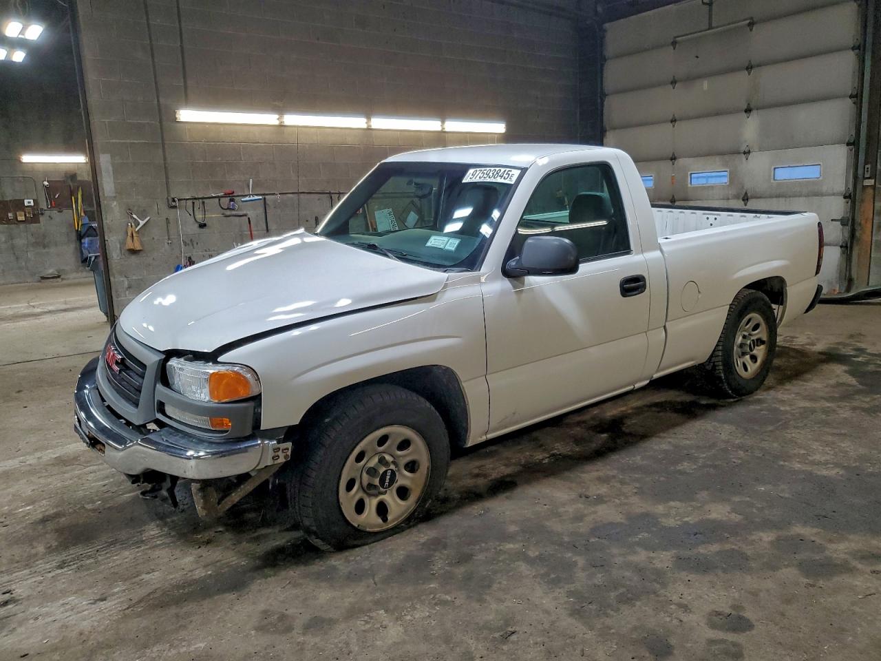 2007 GMC NEW SIERRA C1500 CLASSIC — SIDE damage — photo 1