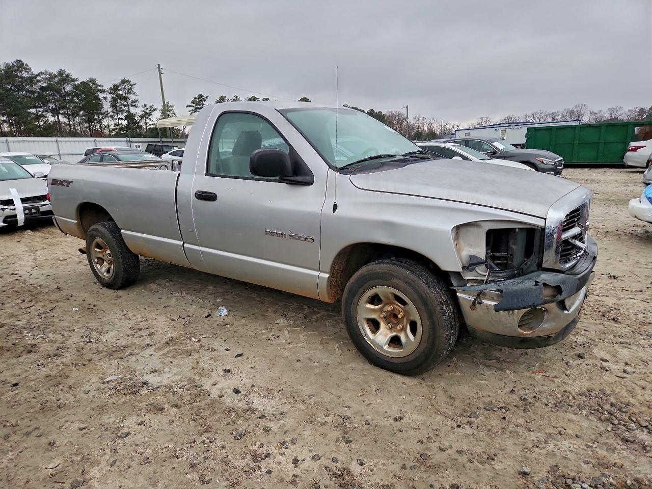 2007 DODGE RAM 1500 ST photo 4