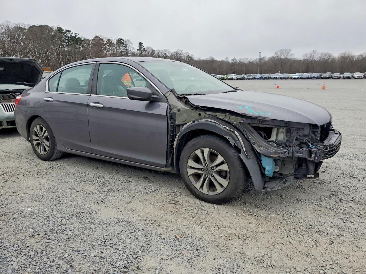 2015 HONDA ACCORD LX photo 4