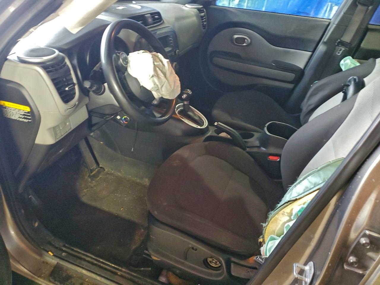 2016 KIA SOUL photo 7