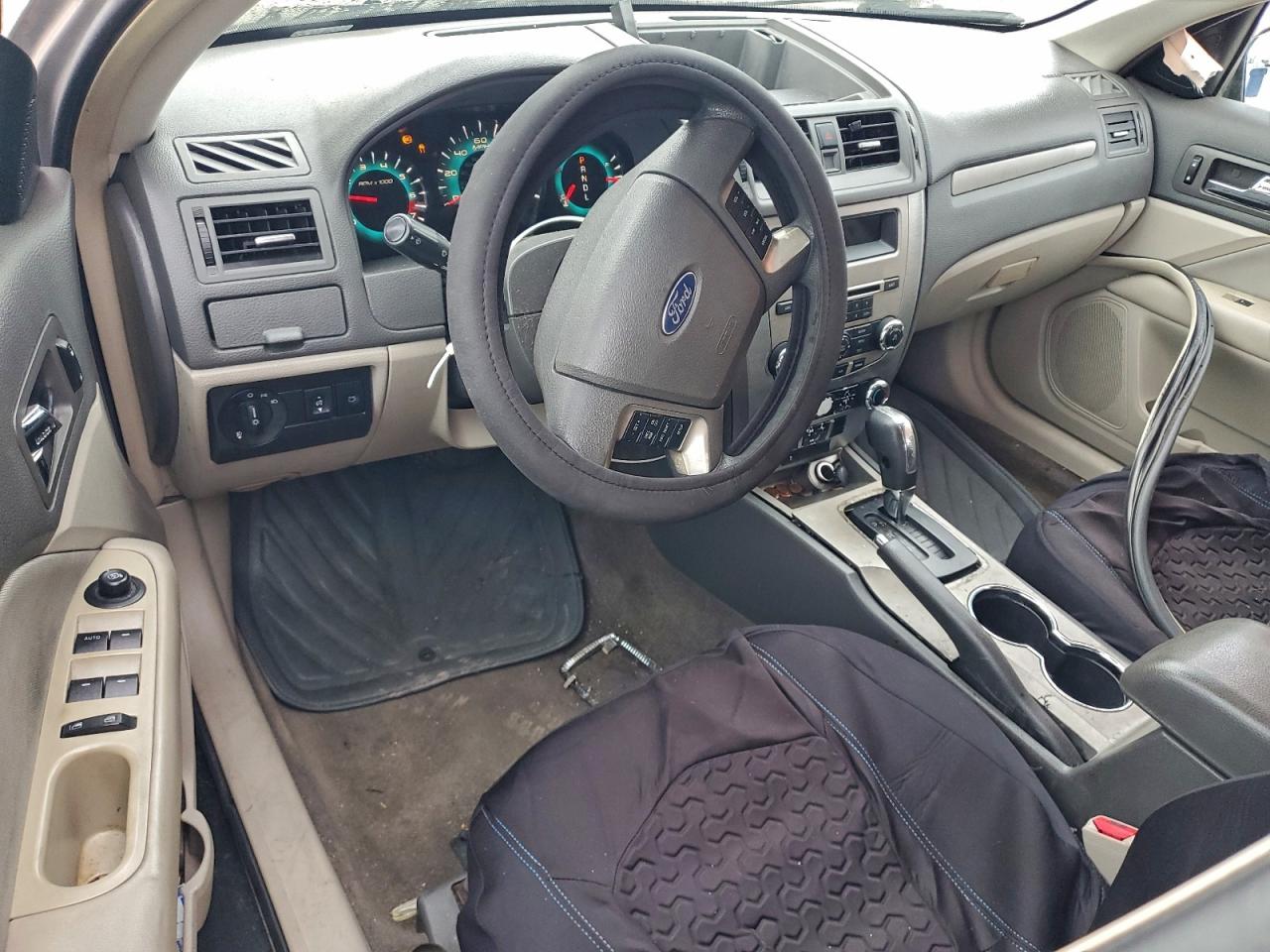 2010 FORD FUSION SE photo 8