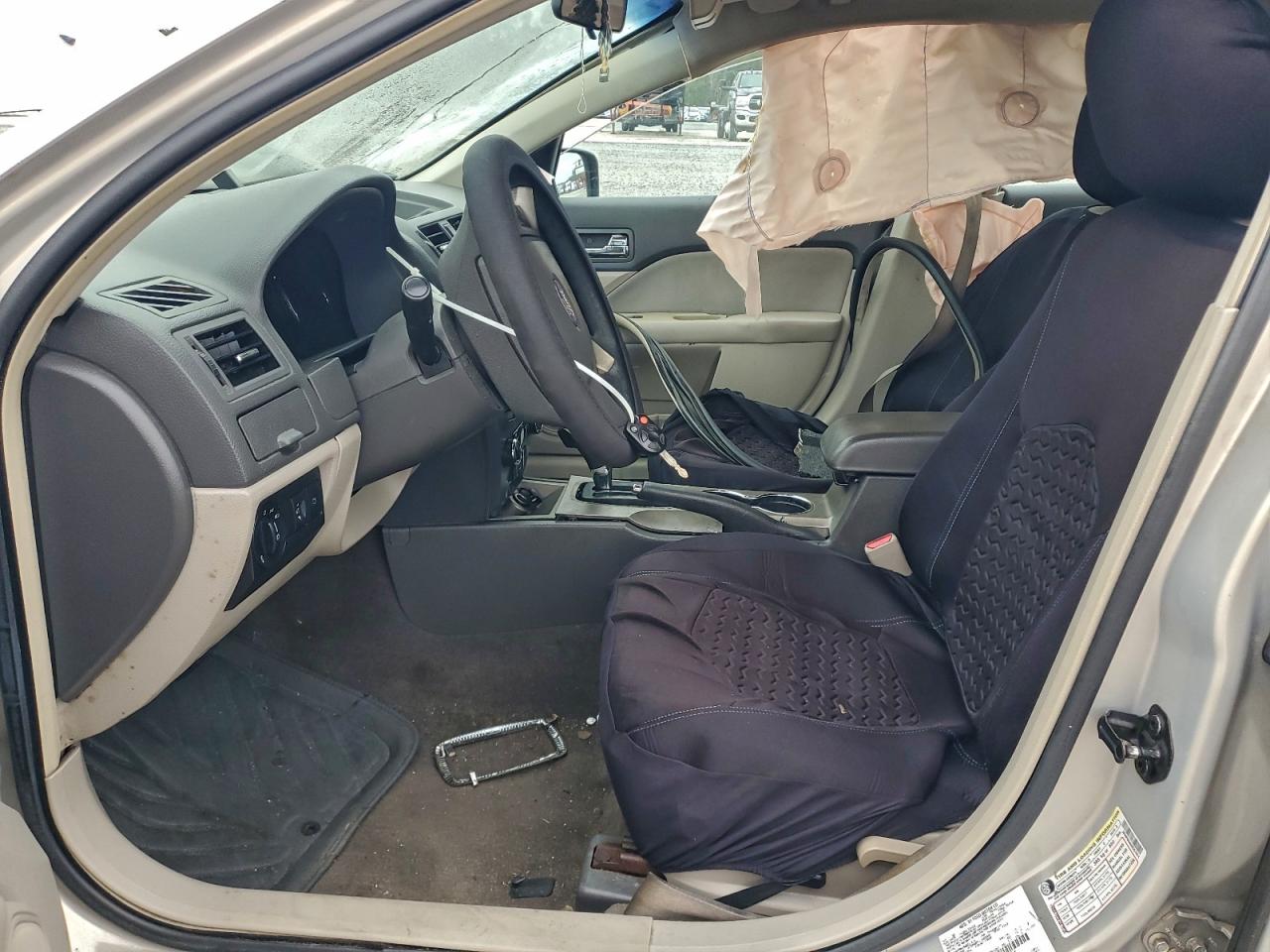 2010 FORD FUSION SE photo 7