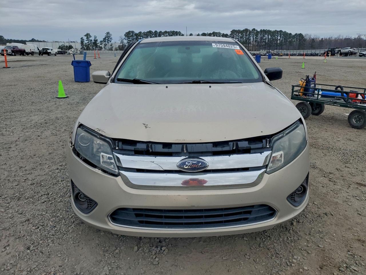 2010 FORD FUSION SE photo 5