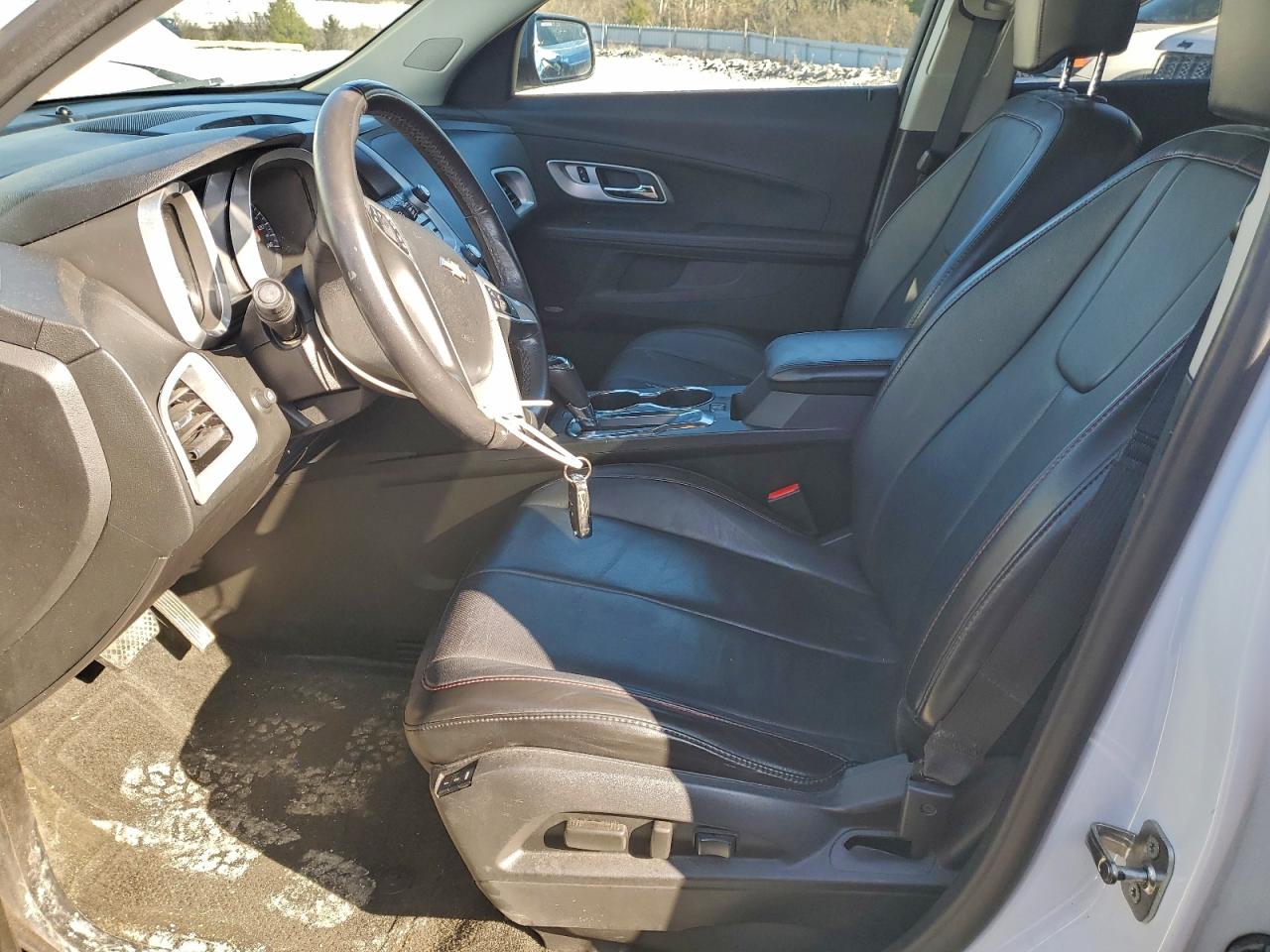 2017 CHEVROLET EQUINOX PREMIER photo 19