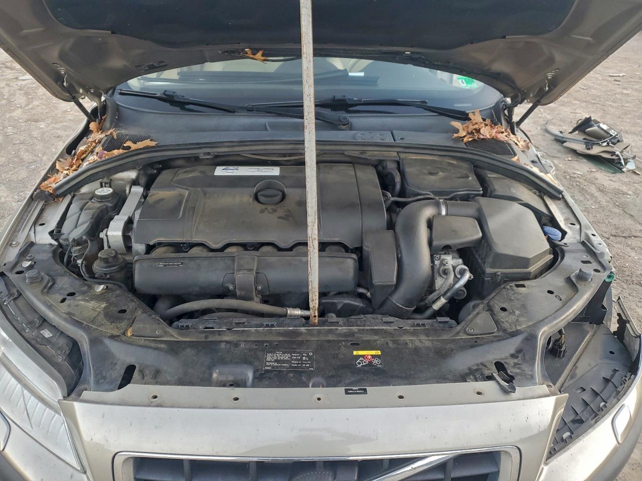 2012 VOLVO XC70 3.2 photo 11