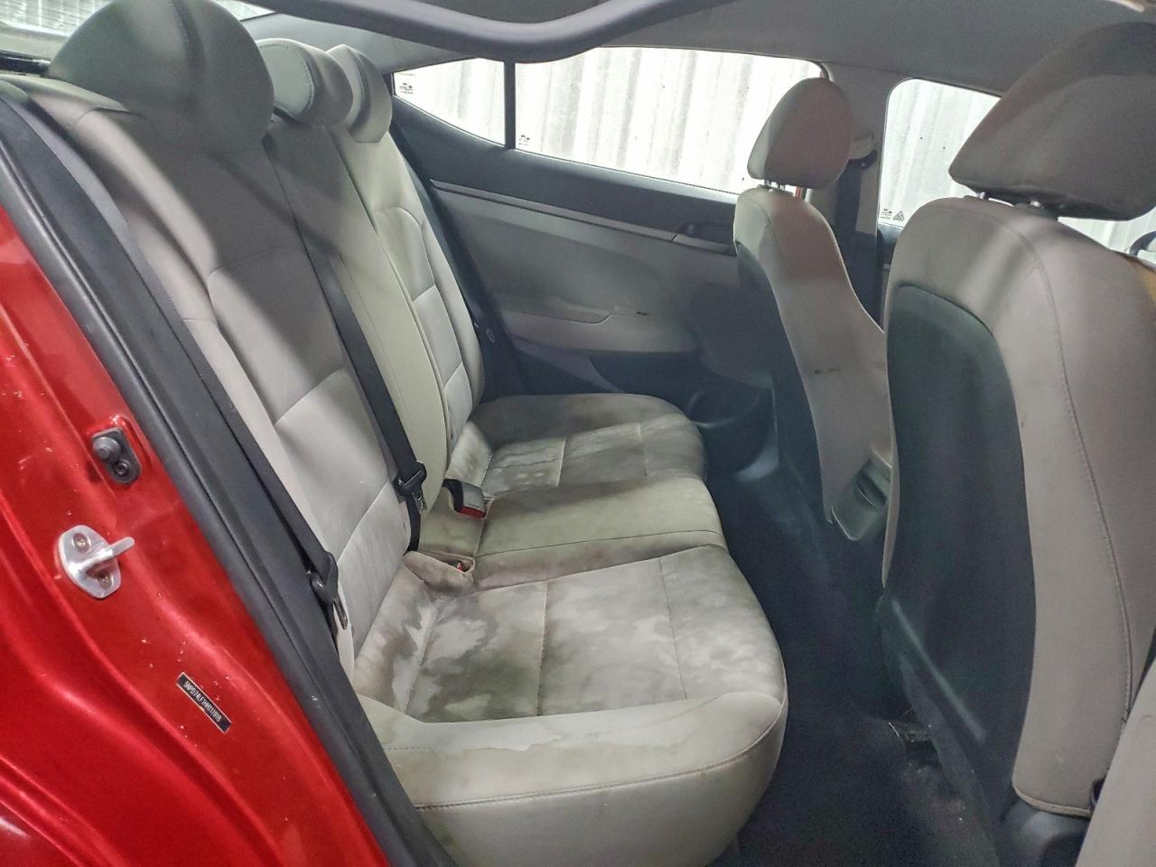 2017 HYUNDAI ELANTRA SE photo 37