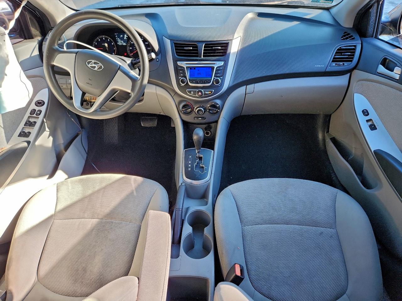2014 HYUNDAI ACCENT GLS photo 22