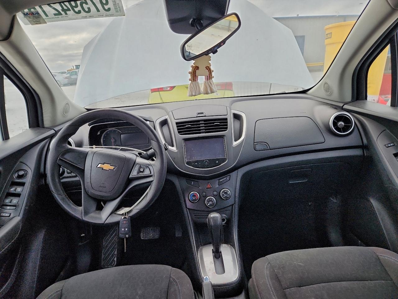 2015 CHEVROLET TRAX LS photo 8