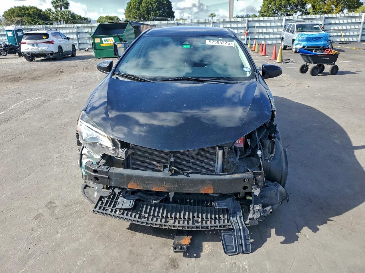 2017 TOYOTA COROLLA L photo 5