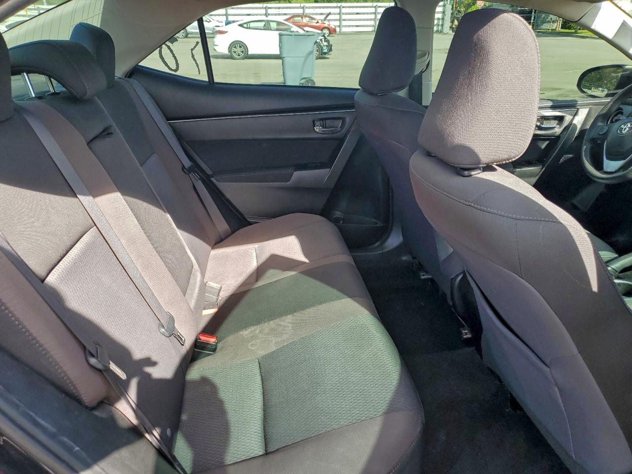 2017 TOYOTA COROLLA L photo 10