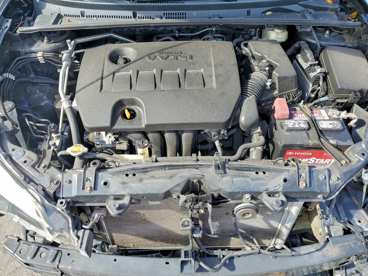 2017 TOYOTA COROLLA L photo 11