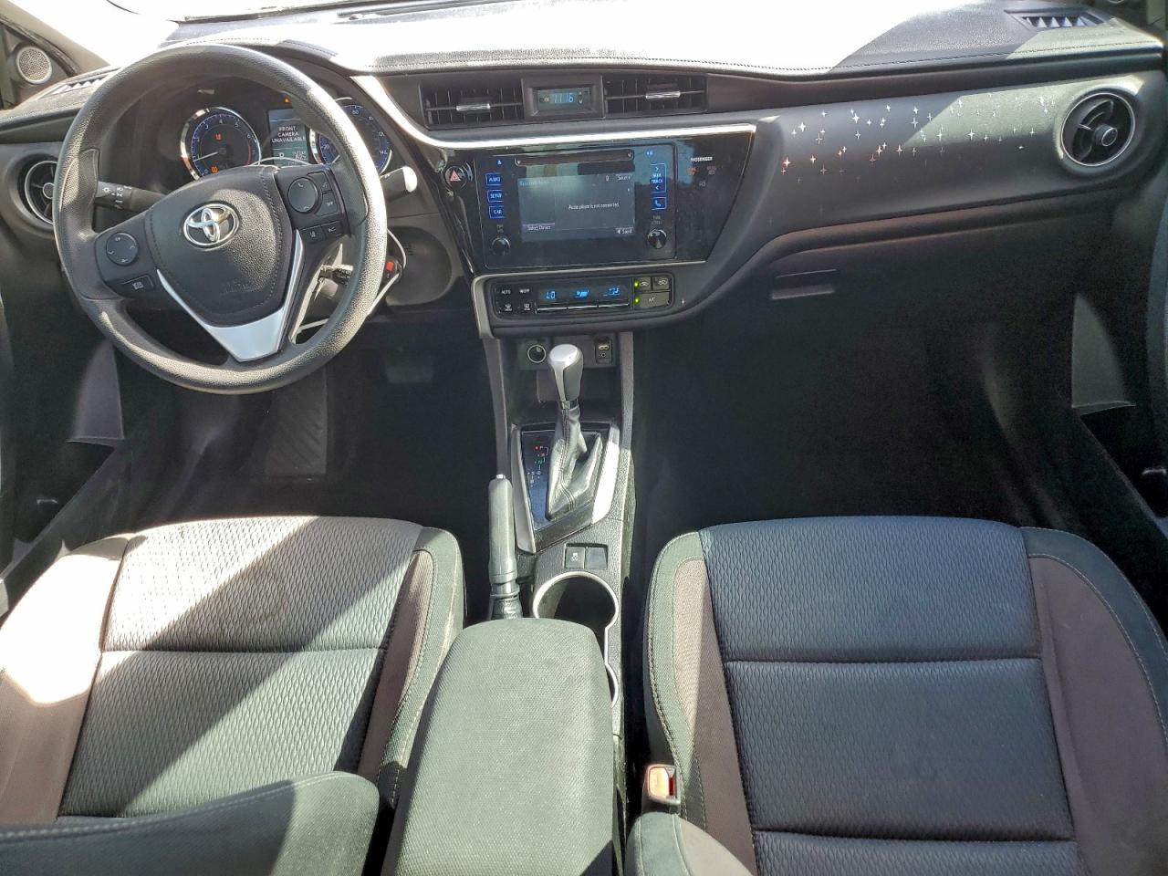 2017 TOYOTA COROLLA L photo 8