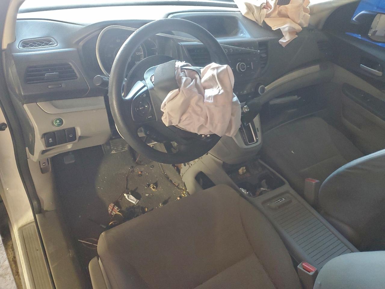 2014 HONDA CR-V LX photo 8