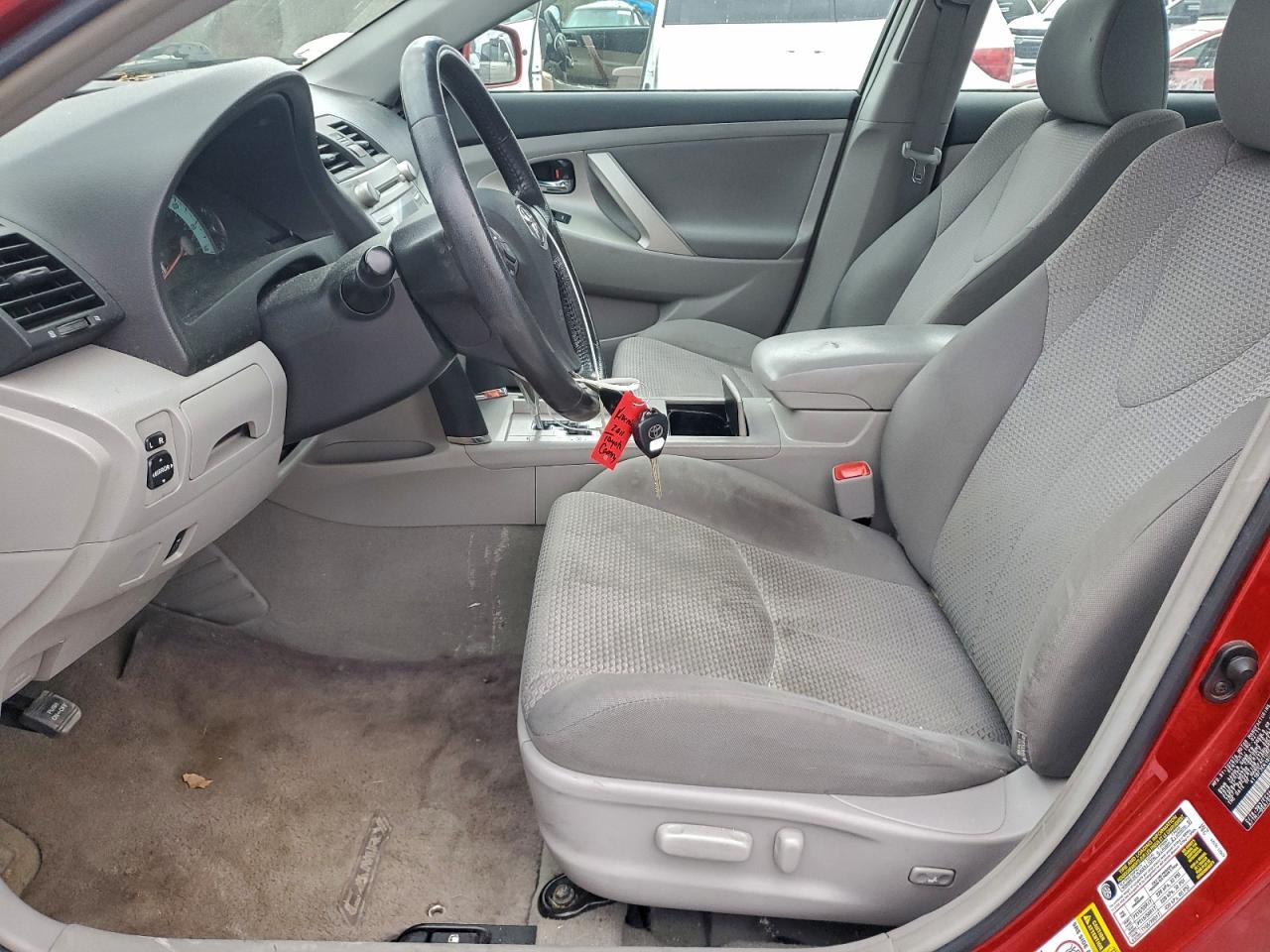 2011 TOYOTA CAMRY BASE photo 7
