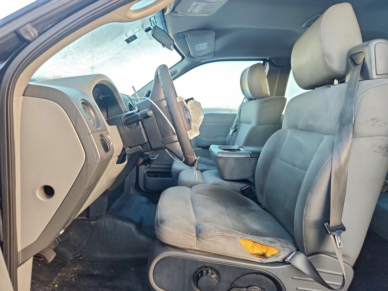 2004 FORD F150 photo 19