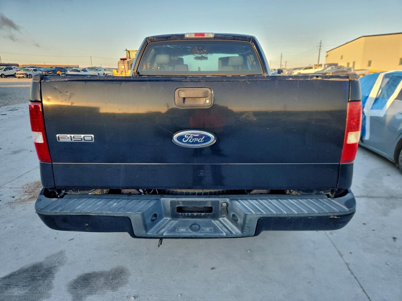 2004 FORD F150 photo 16