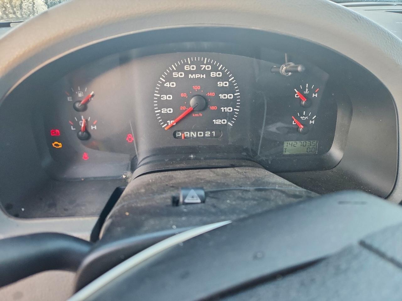 2004 FORD F150 photo 25