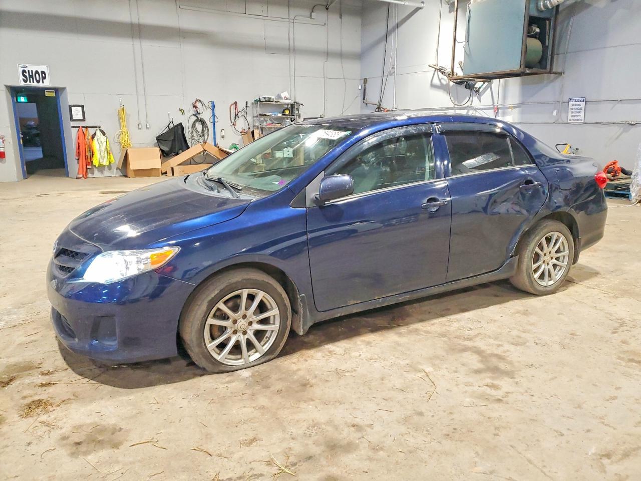 2013 TOYOTA COROLLA