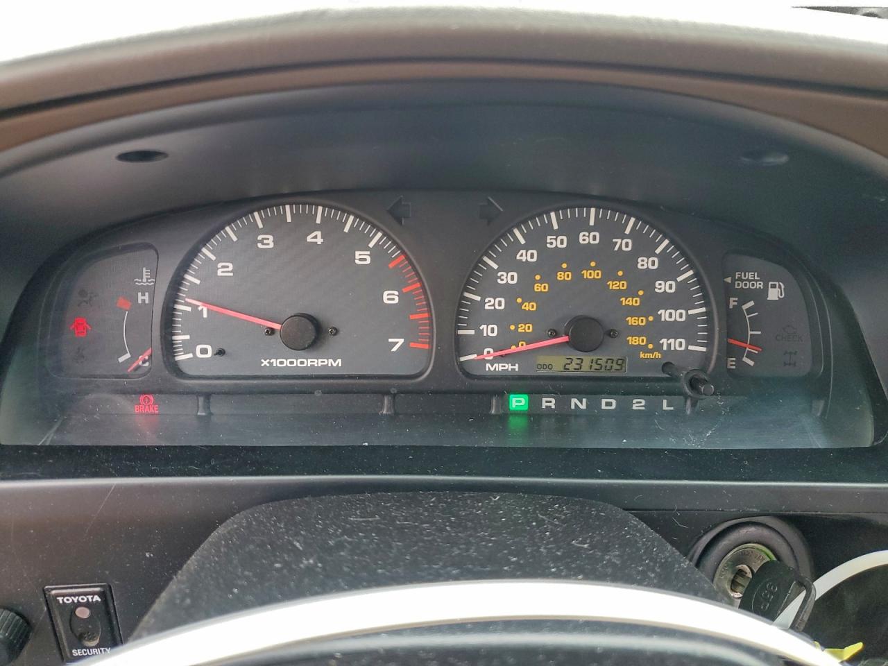 2000 TOYOTA 4RUNNER SR5 photo 9