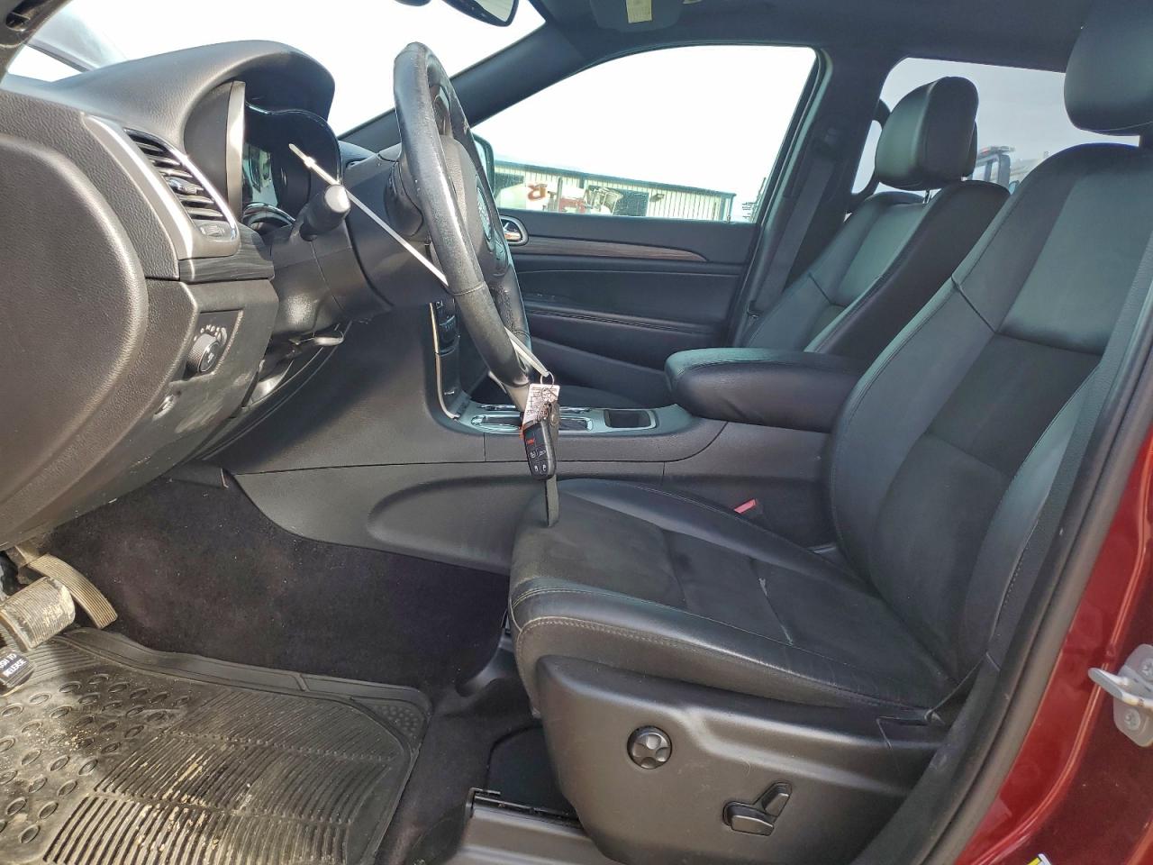 2019 JEEP GRAND CHEROKEE LAREDO photo 7