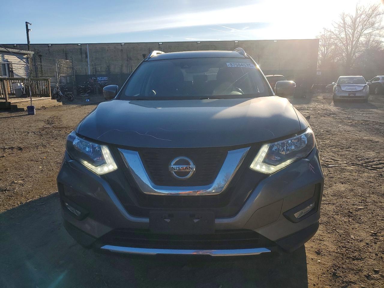 2018 NISSAN ROGUE S photo 5