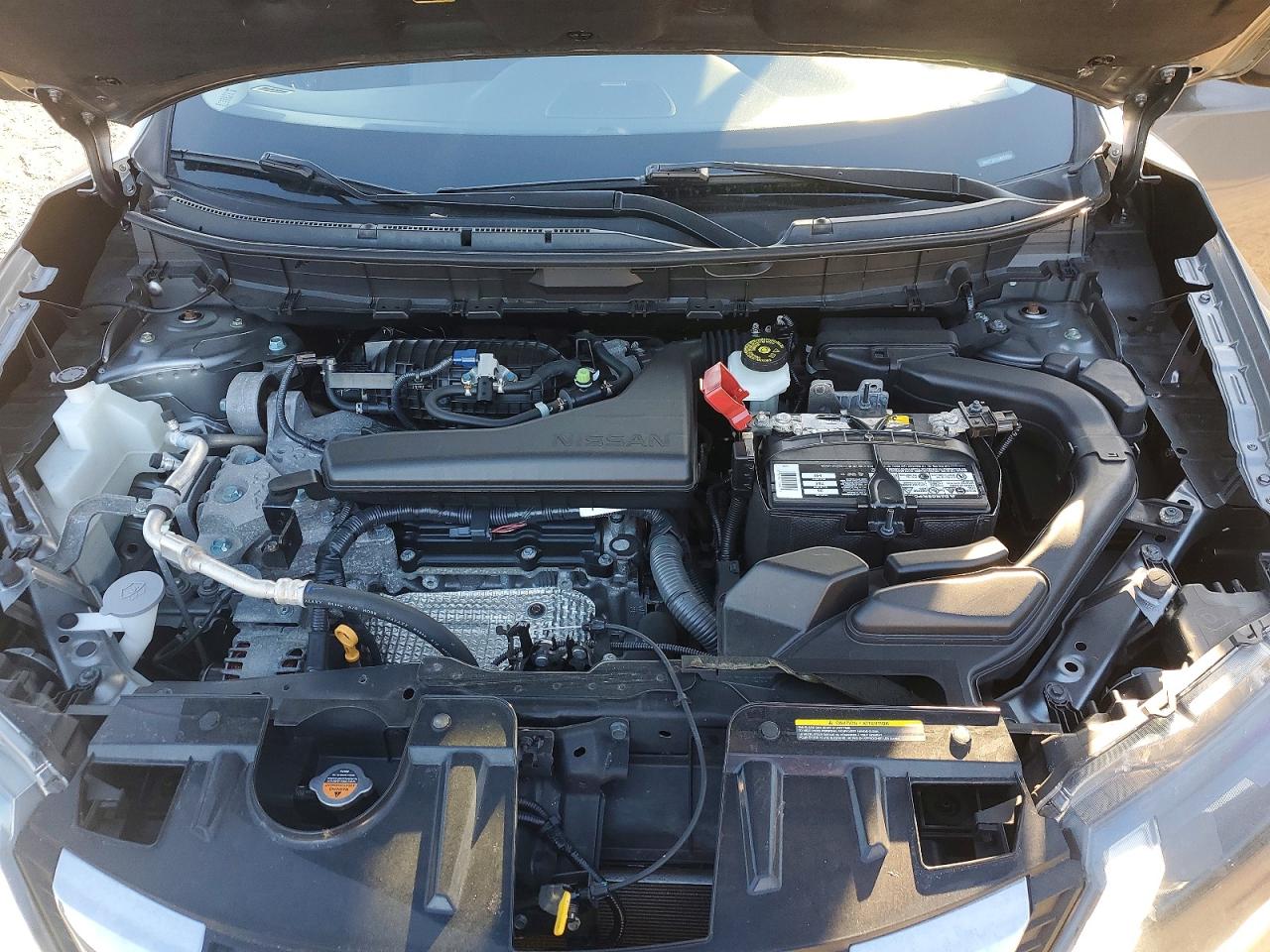 2018 NISSAN ROGUE S photo 11