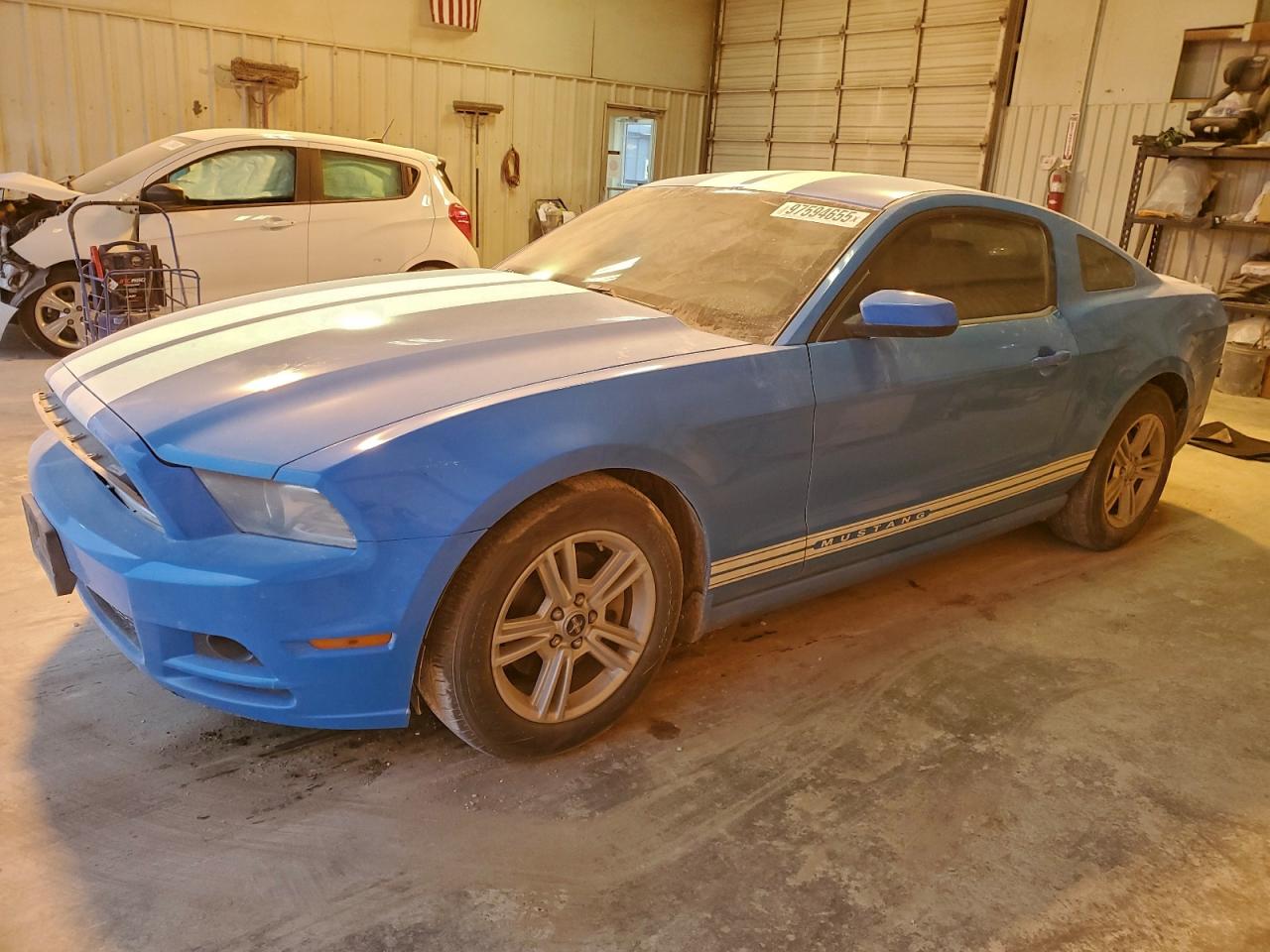 2013 FORD MUSTANG