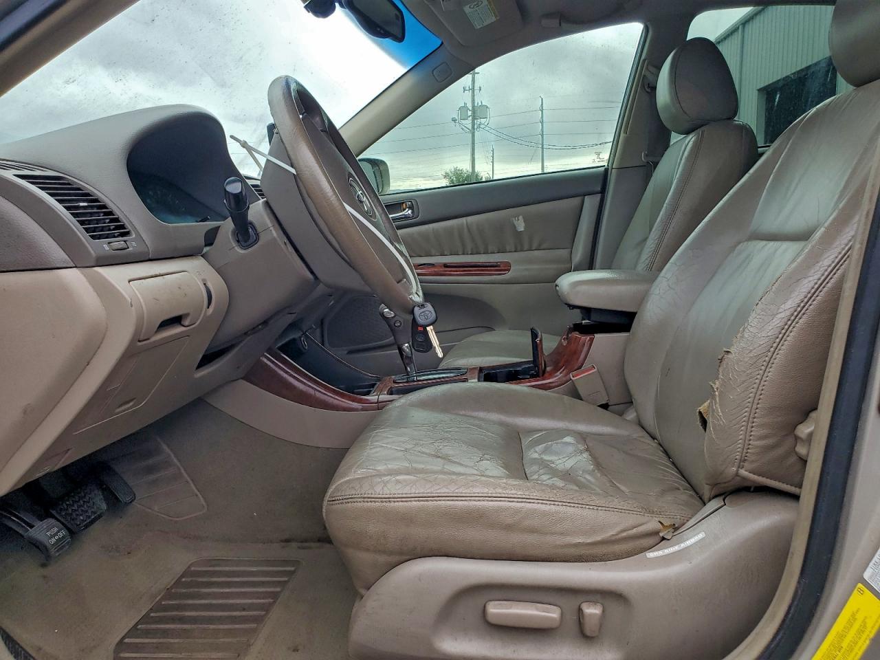 2003 TOYOTA CAMRY LE photo 7