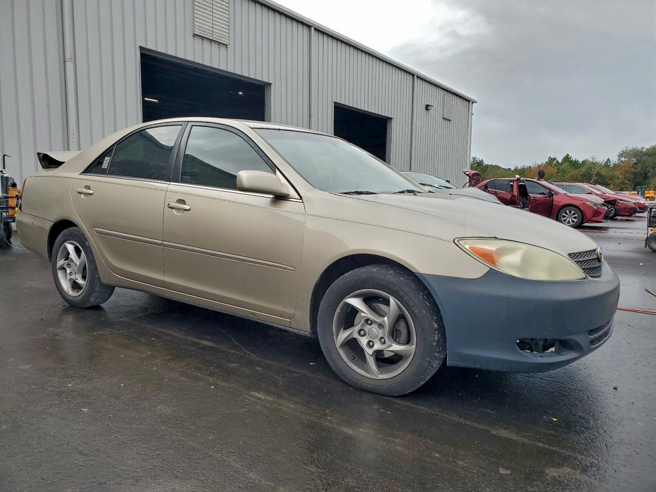 2003 TOYOTA CAMRY LE photo 4