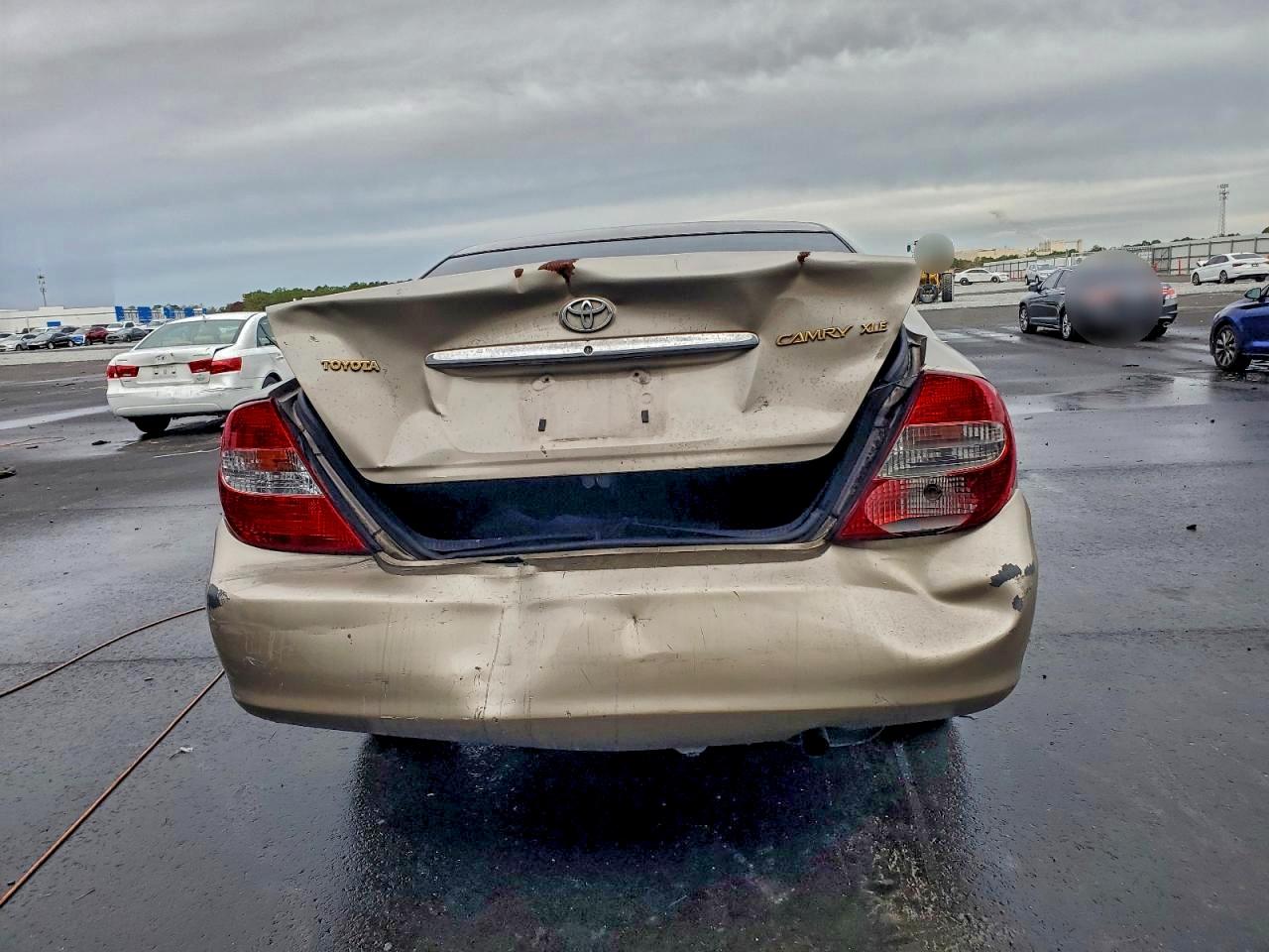 2003 TOYOTA CAMRY LE photo 6