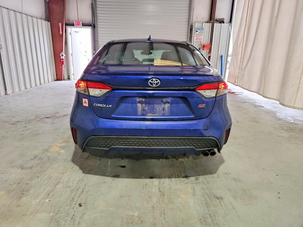 2020 TOYOTA COROLLA SE photo 6
