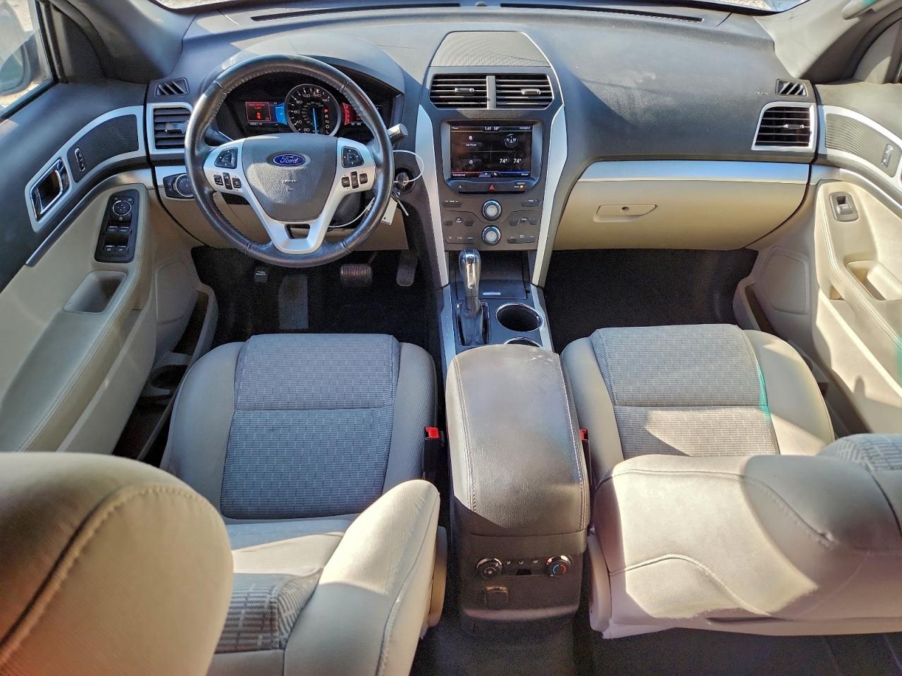 2013 FORD EXPLORER XLT photo 8